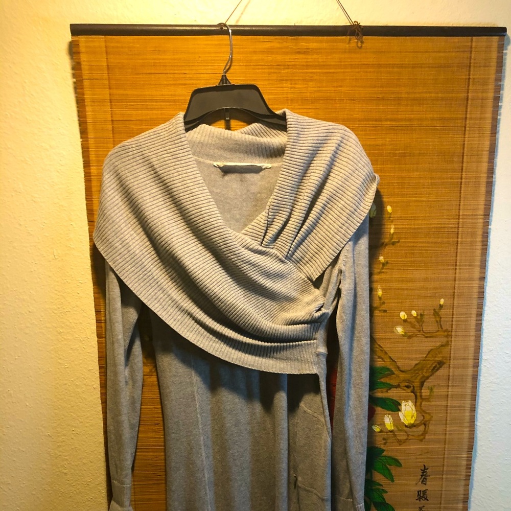 Athleta Dress with zipper pocket